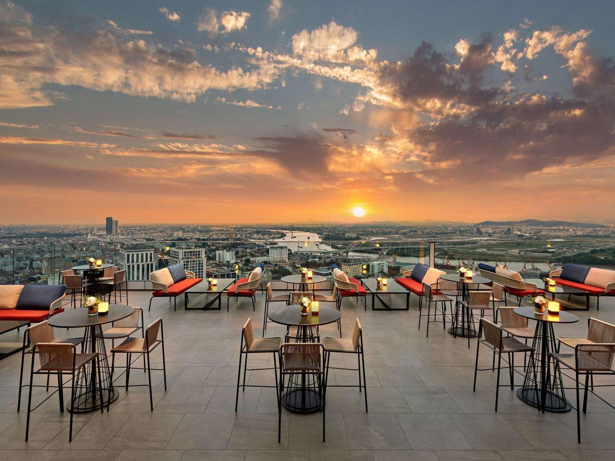 Pullman Hai Phong Grand Hotel Bagian luar foto