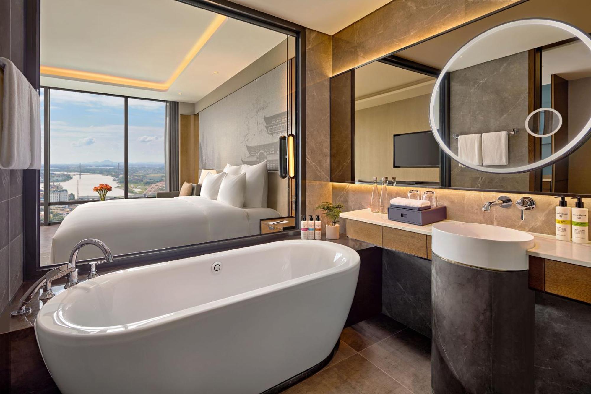 Pullman Hai Phong Grand Hotel Bagian luar foto